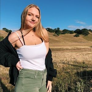 Meet your Posher, Kelly